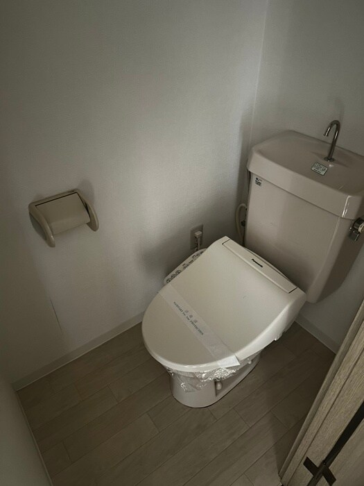 物件内観写真13　(トイレ)