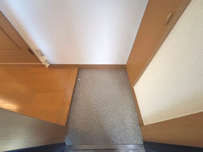 物件内観写真20　(玄関)