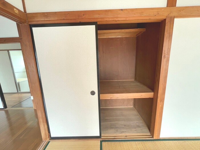 物件内観写真11　(収納)