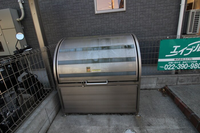 物件外観写真6　(建物設備)