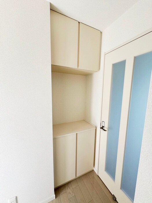 物件内観写真16　(靴箱)
