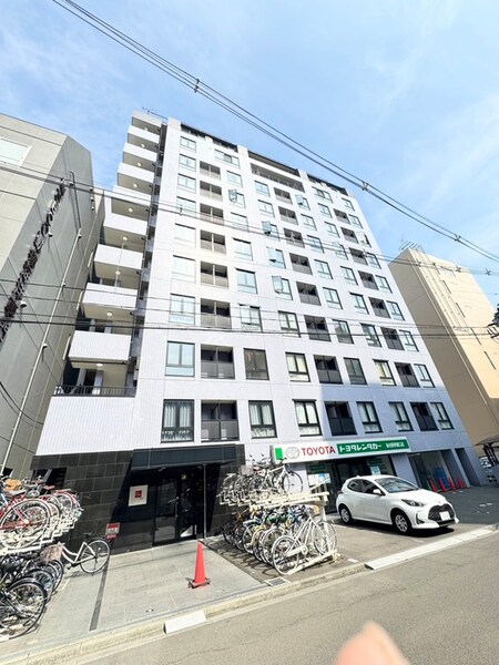 ドゥーエ榴岡外観写真