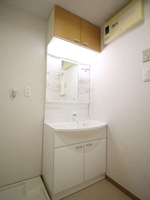 物件内観写真9　(洗面)