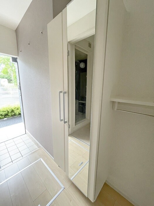 物件内観写真15　(靴箱)