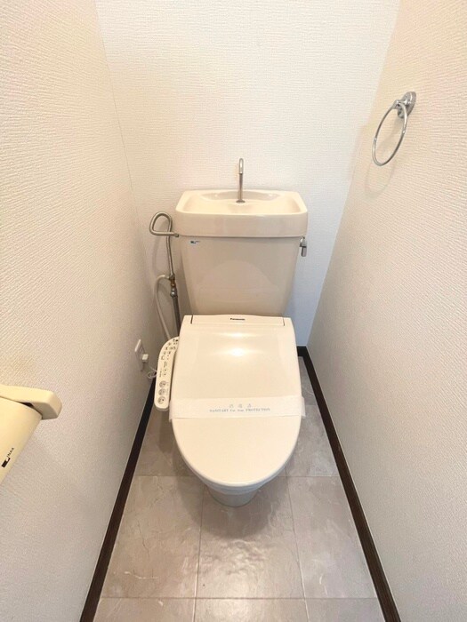 物件内観写真15　(トイレ)