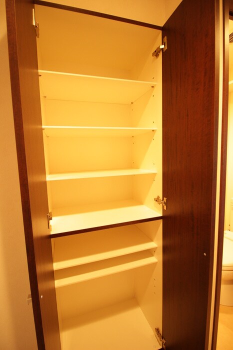 物件内観写真8　(靴箱)