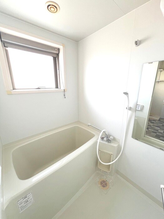 物件内観写真12　(バス／シャワールーム等)