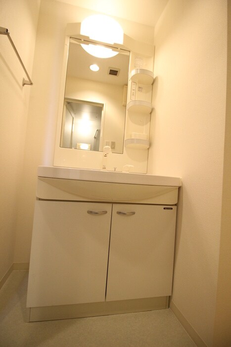 物件内観写真14　(洗面)