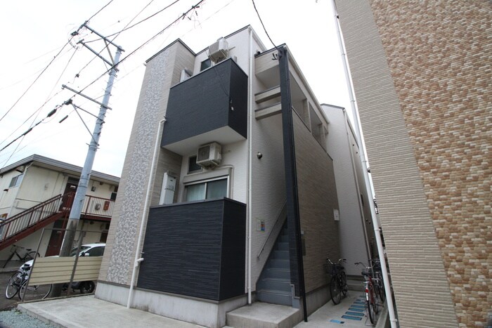 物件外観写真4　(外観写真)