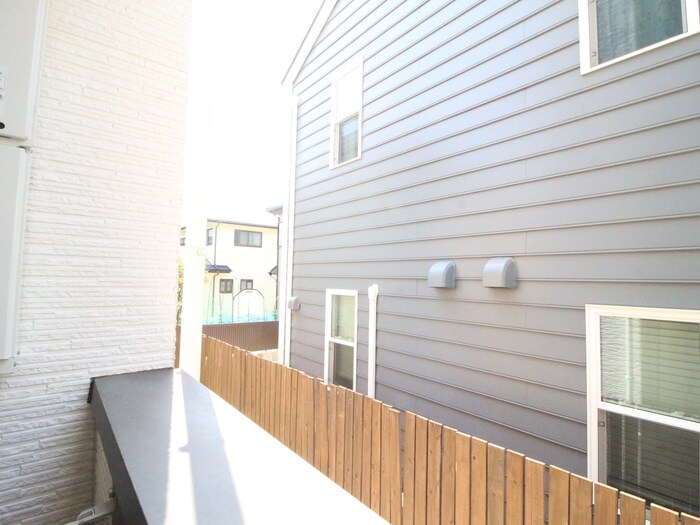 物件内観写真18　(室内からの展望)