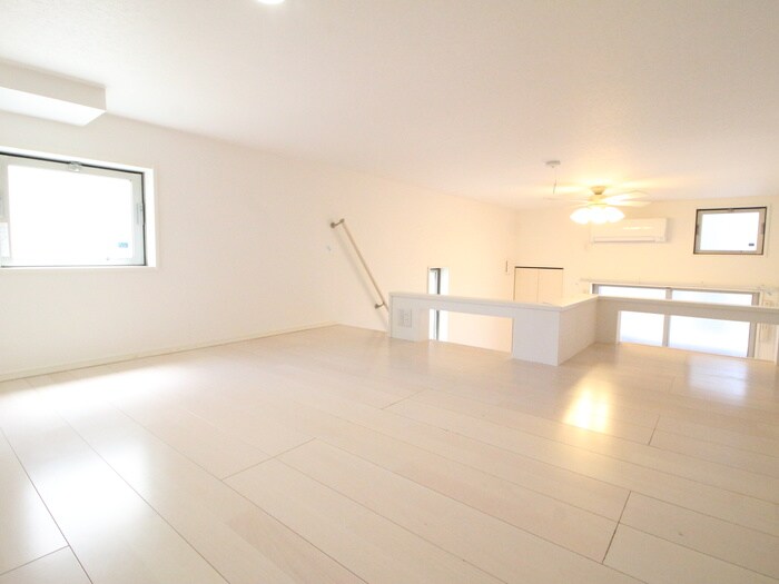 物件内観写真19　(ロフト)