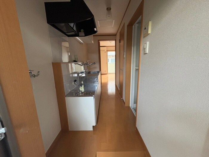 物件内観写真22　(廊下)