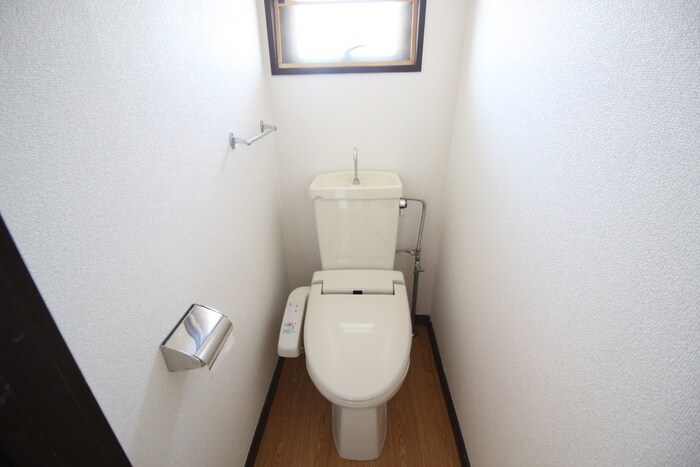 物件内観写真11　(トイレ)