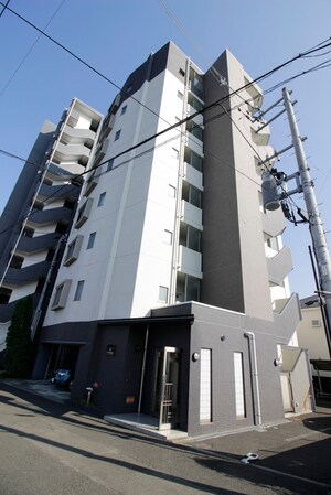 Ｍ ＣＨＡＴＥＬＥＴ外観写真