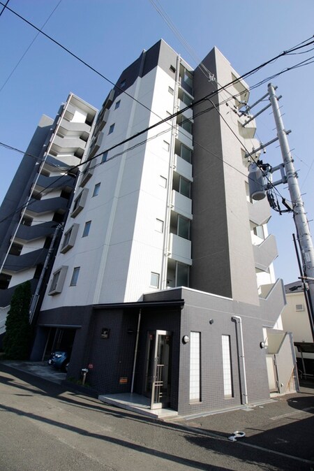 Ｍ ＣＨＡＴＥＬＥＴ外観写真