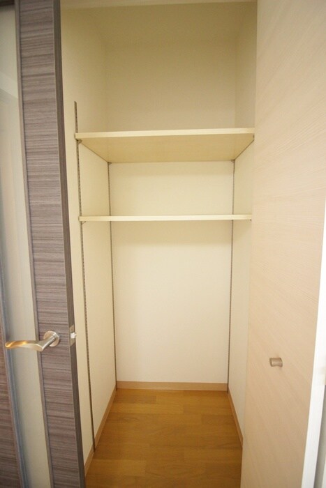 物件内観写真14　(収納)