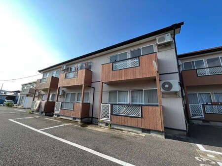 メゾン小幡外観写真