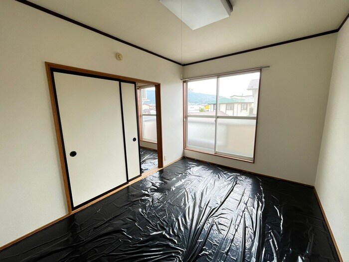 物件内観写真8　(居室)