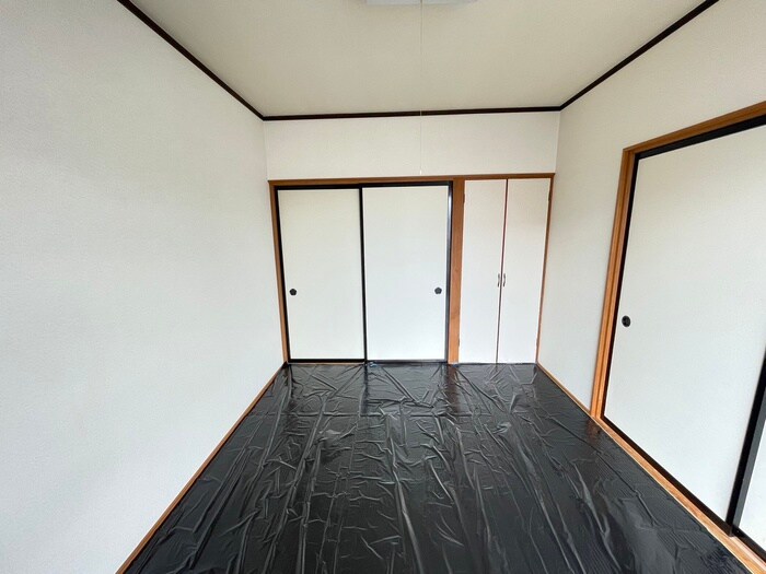 物件内観写真9　(居室)
