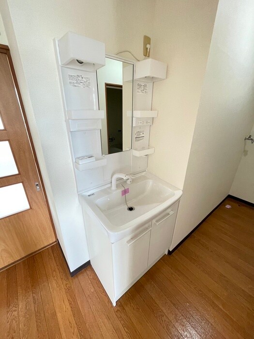 物件内観写真11　(洗面)