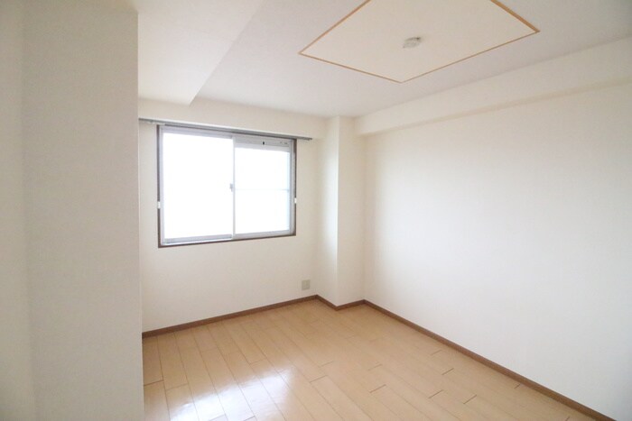 物件内観写真21　(居室)