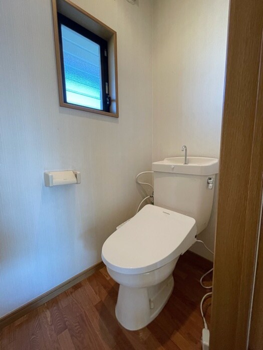 物件内観写真11　(トイレ)