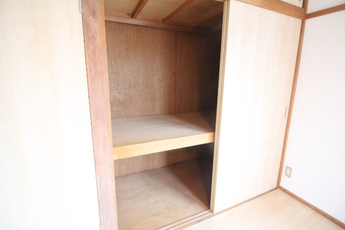 物件内観写真17　(収納)