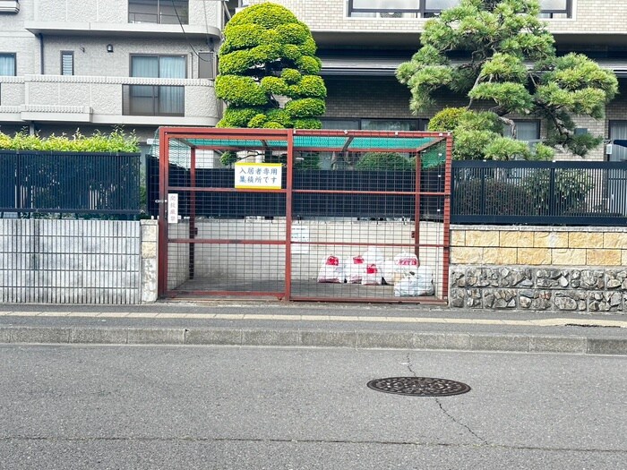 物件外観写真6　(建物設備)