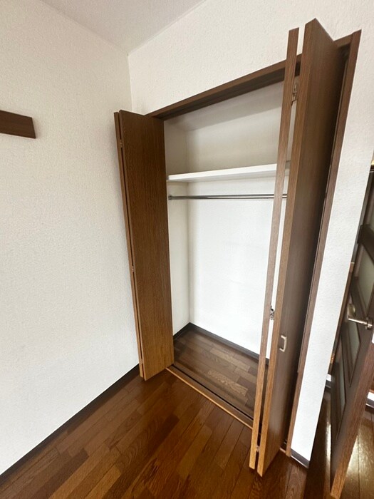 物件内観写真10　(収納)