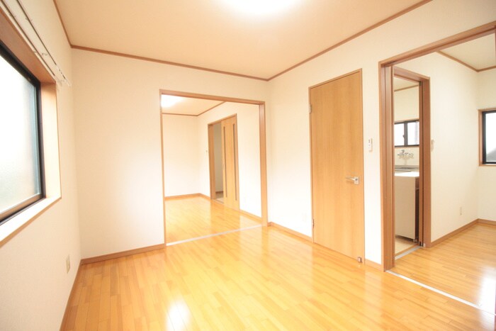 物件内観写真7　(居室)