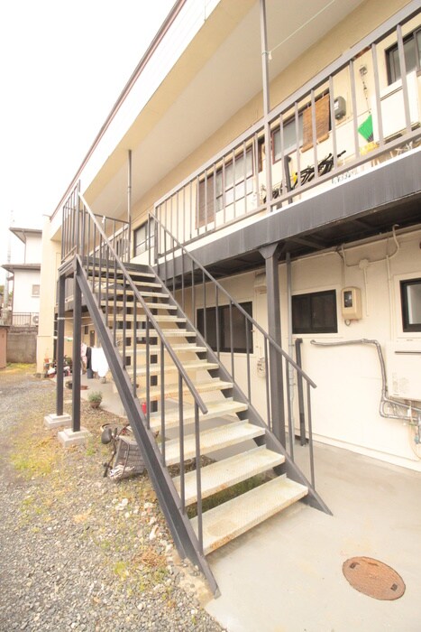 物件外観写真4　(エントランス部分)