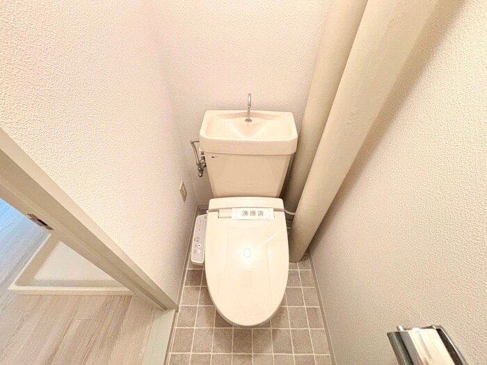 物件内観写真14　(トイレ)