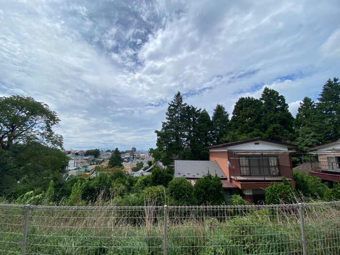 物件内観写真20　(室内からの展望)