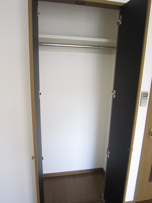 物件内観写真9　(収納)