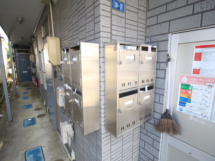 物件外観写真4　(建物設備)