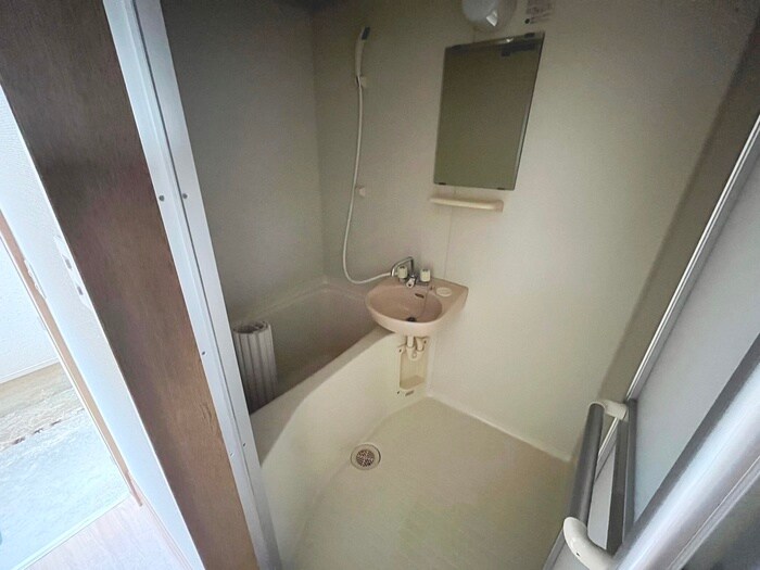 物件内観写真11　(バス／シャワールーム等)