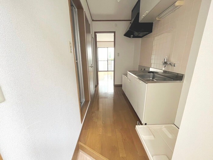 物件内観写真20　(廊下)