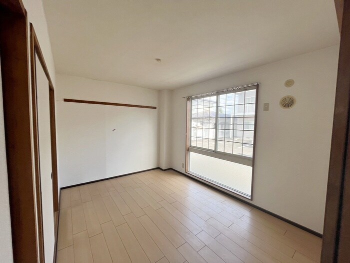 物件内観写真22　(居室)