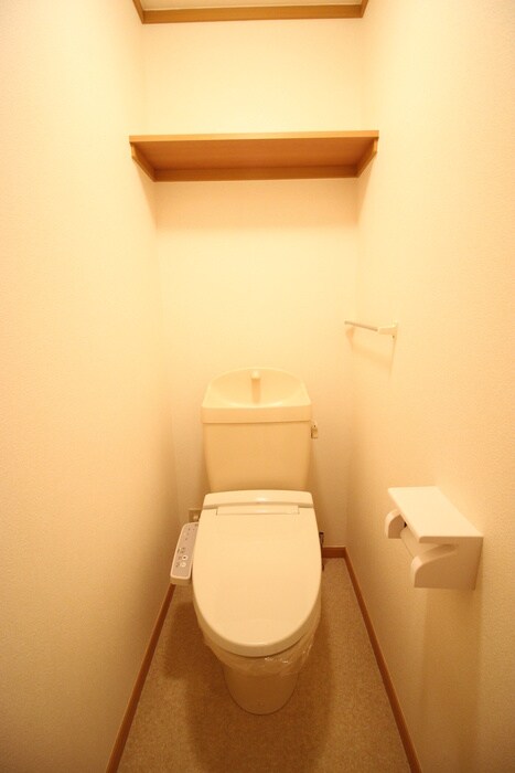 物件内観写真11　(トイレ)