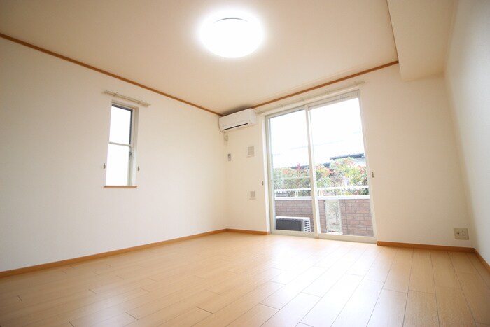 物件内観写真14　(居室)