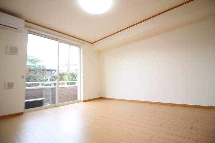 物件内観写真19　(居室)