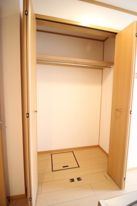 物件内観写真20　(収納)