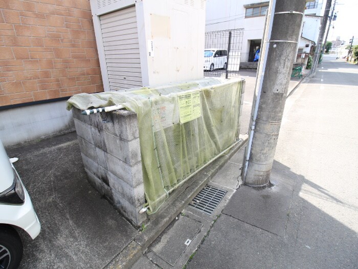 物件外観写真3　(建物設備)