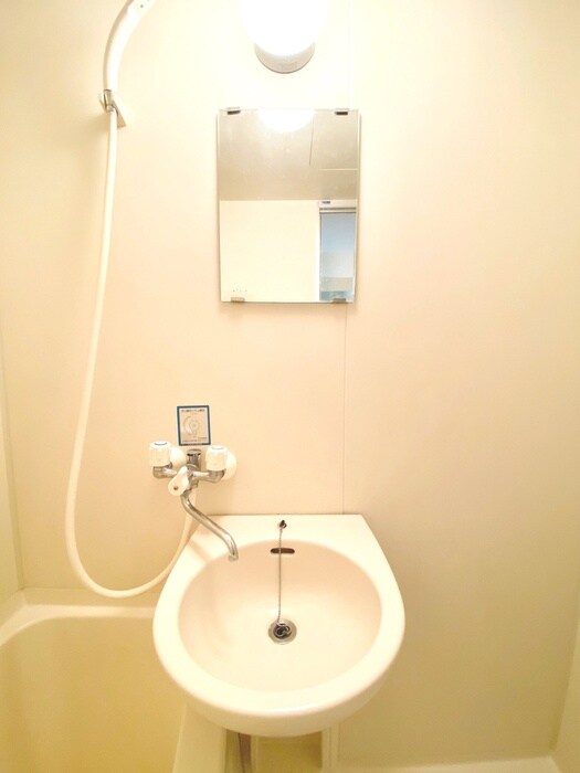 物件内観写真12　(洗面)