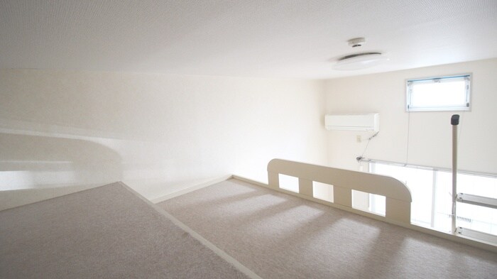 物件内観写真18　(ロフト)