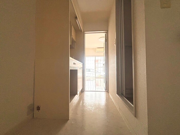 物件内観写真19　(廊下)