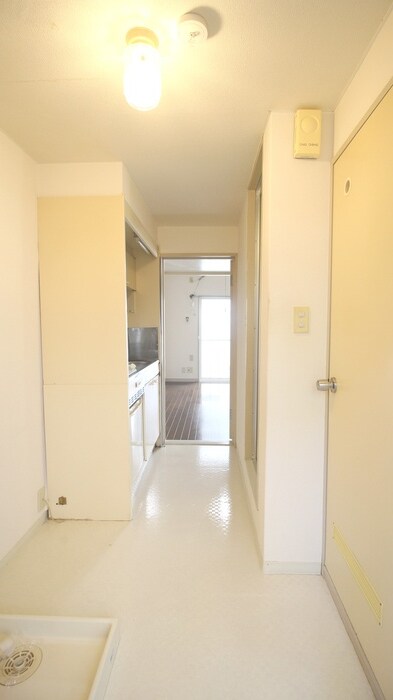 物件内観写真20　(廊下)