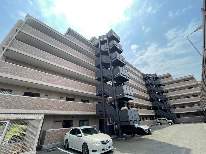 物件外観写真6　(外観写真)