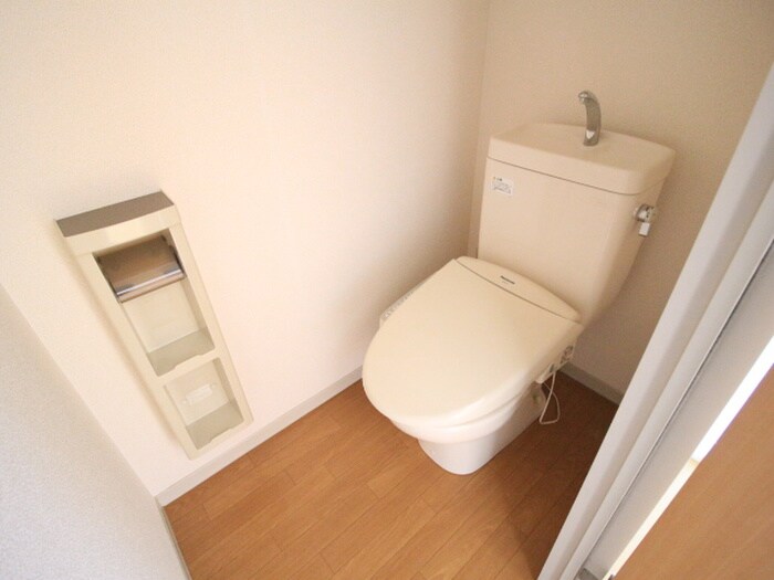 物件内観写真12　(トイレ)