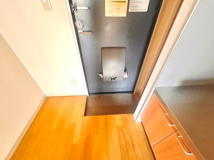 物件内観写真20　(玄関)